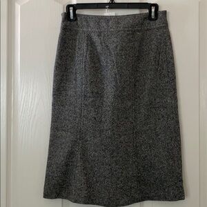 Gap  skirt gray NWT size O